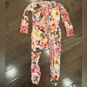 Posh Peanut Footie Ruffled Zippered One Piece 9-12 Months floral